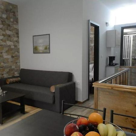 Agora Apartment First Floor Kíssamos Extérieur photo